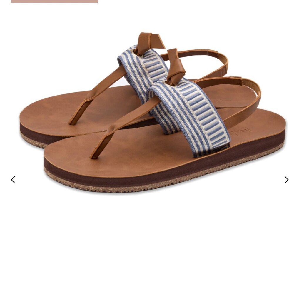 NEW Women's Feelgoodz Carson Zensole Islands Sandals Shoes Blue & White Stripe 9